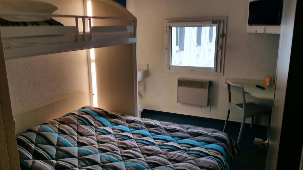 Hotelf1 Lyon Isle D'Abeau Ouest St Exupery Saint Quentin-Fallavier Dış mekan fotoğraf